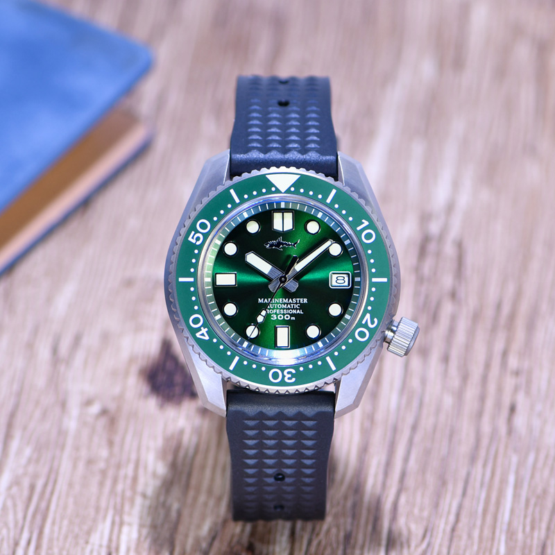 Titanium Automatic Watch 300M Sapphire - เฮมดัลล์ ไทเทเนียม MM300 นาฬิกาดำน้ำ 300 ม.